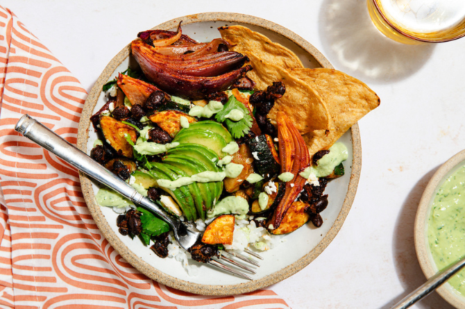 green goddess bowl, green goddess bowl recipe, taco bowl, taco bowl recipe, healthy taco bowl recipe, vegetarian taco bowl, black bean bowl, black bean taco bowl,